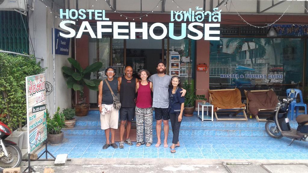 Safehouse Hostel Prachuap Khiri Khan Exterior foto